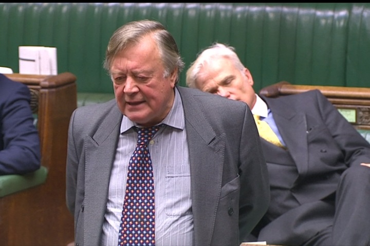 你累了嗎？ 脫歐法案表決冗長 英國議員睡翻