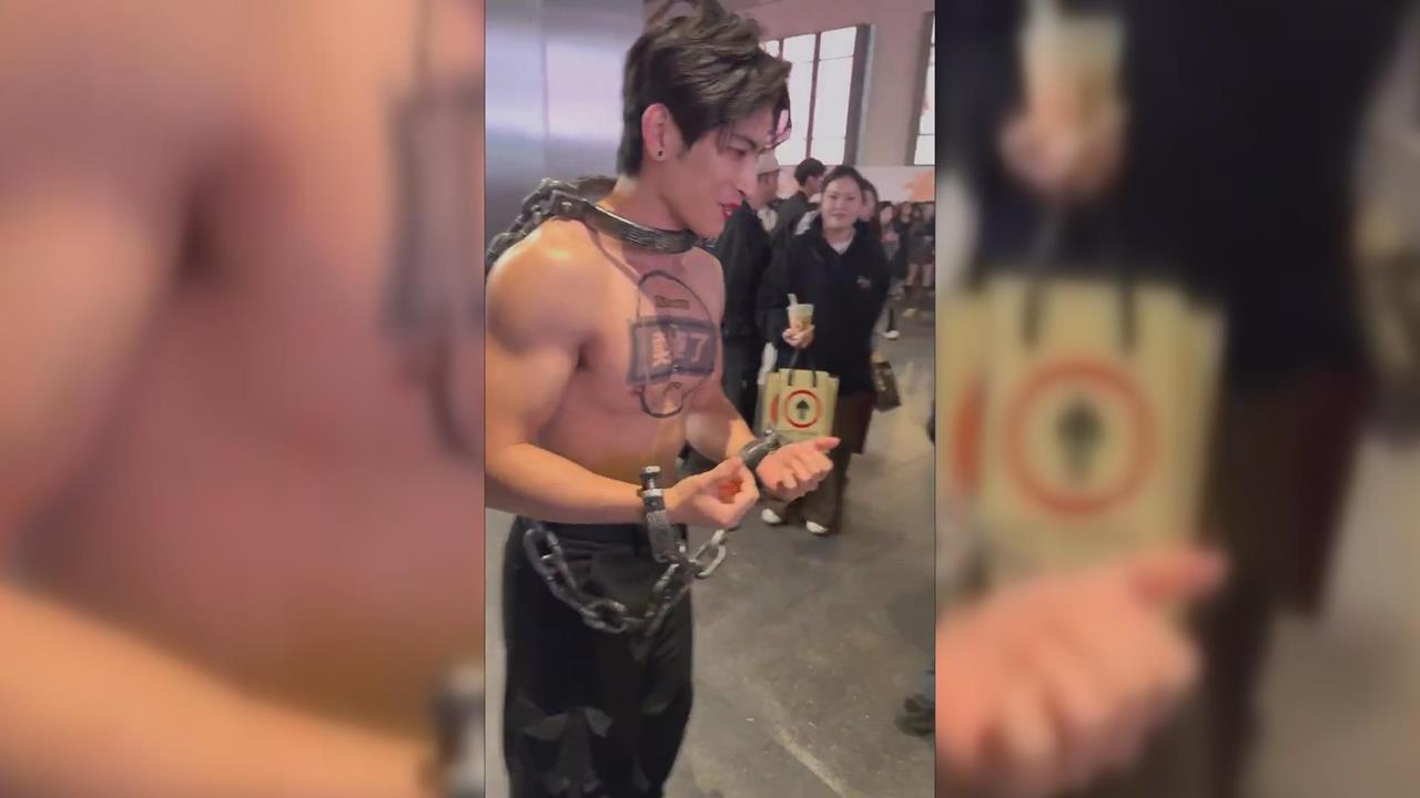 中國連扮裝都不能！　萬聖節警察要求卸妝　「豬八戒」被開單