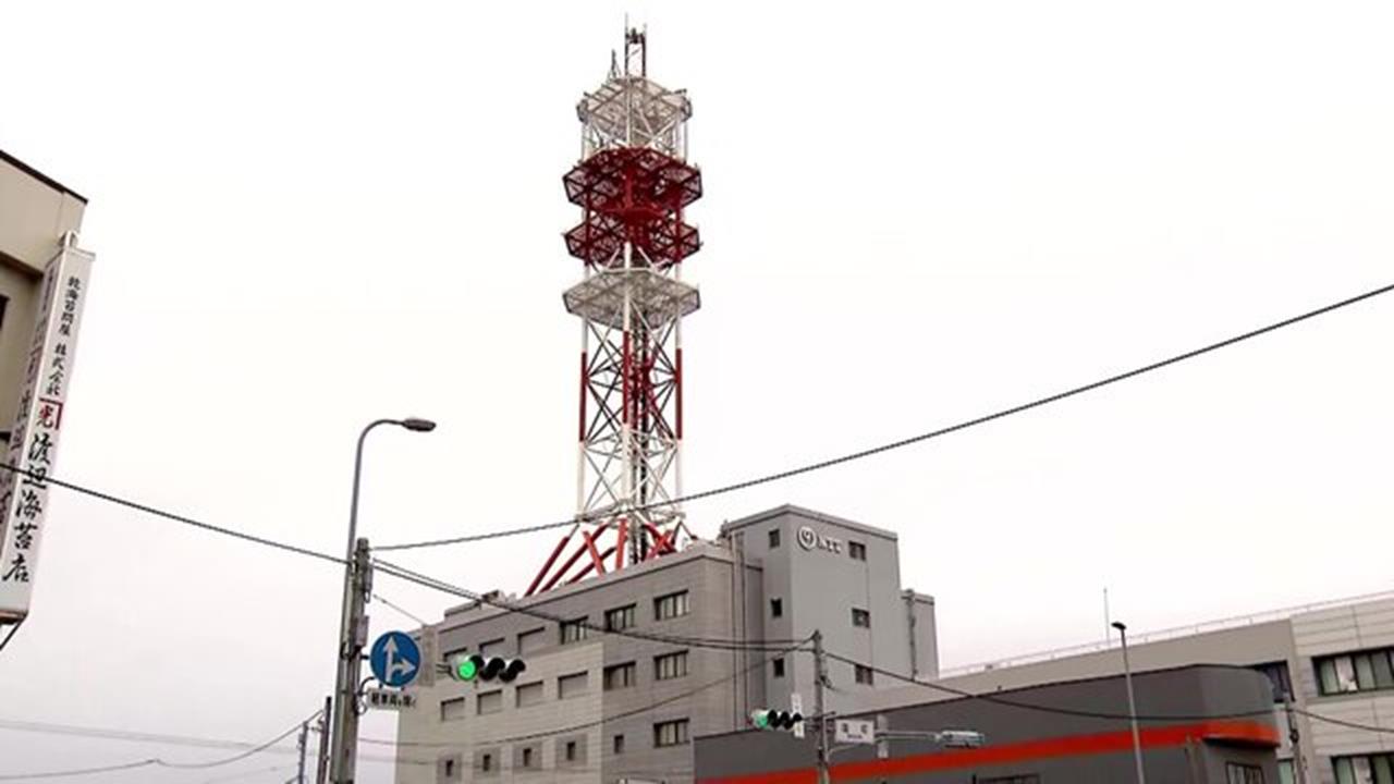 青森7.5強震電信公司鐵塔支柱斷裂　附近48戶緊急疏散