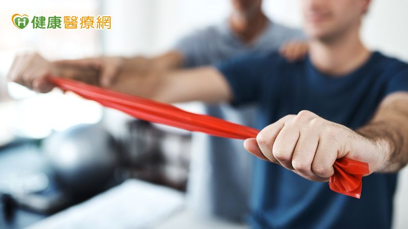 別忽視手勁變小!握力下降不只是因為老 恐是身心健康警訊