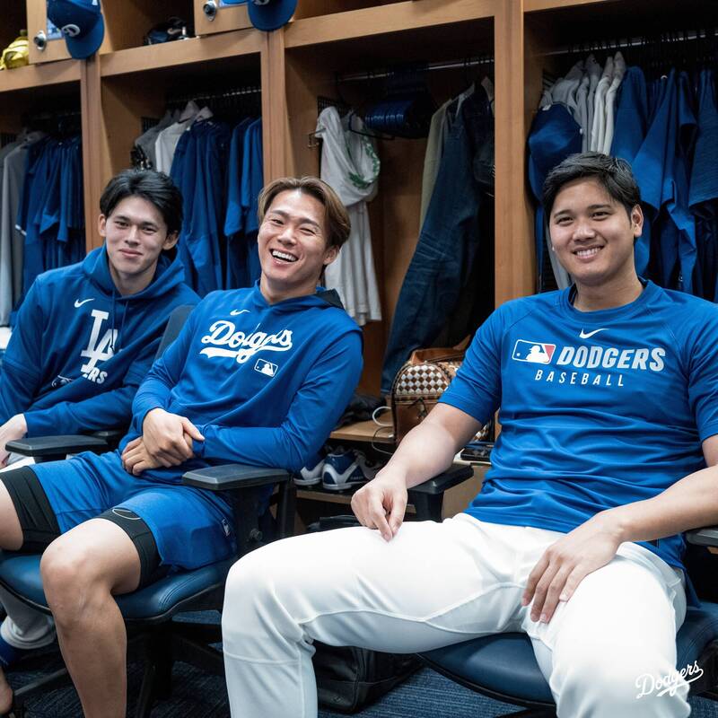MLB／這畫面太帥難以直視！道奇「日籍三本柱」大谷、山本、佐佐木合體同框