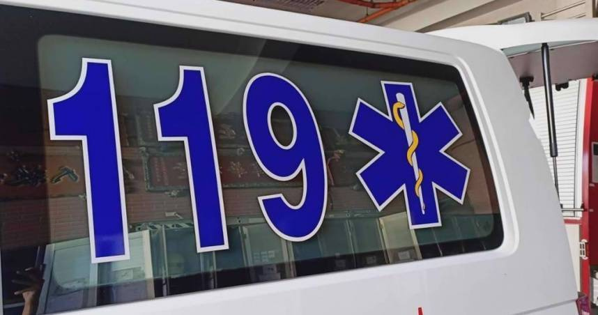 女護理師遭輾亡！弟招魂跪地20分鐘「連擲22次」才允杯　法師：應有些心願