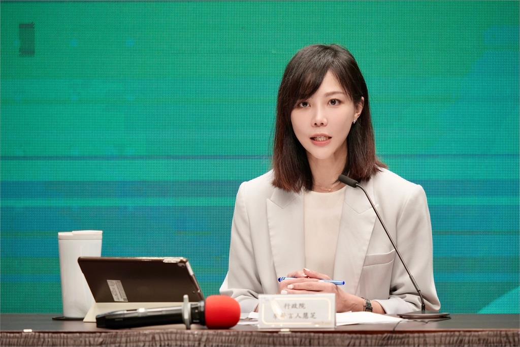 快新聞／藍白聯手通過調高警消海巡退休所得替代率　政院3理由「無法接受」