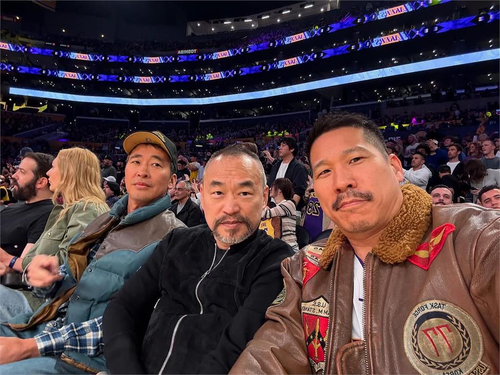 L.A.Boyz三人罕見合體掀回憶殺！黃立行50歲「頭髮慘白」樣貌驚呆全網