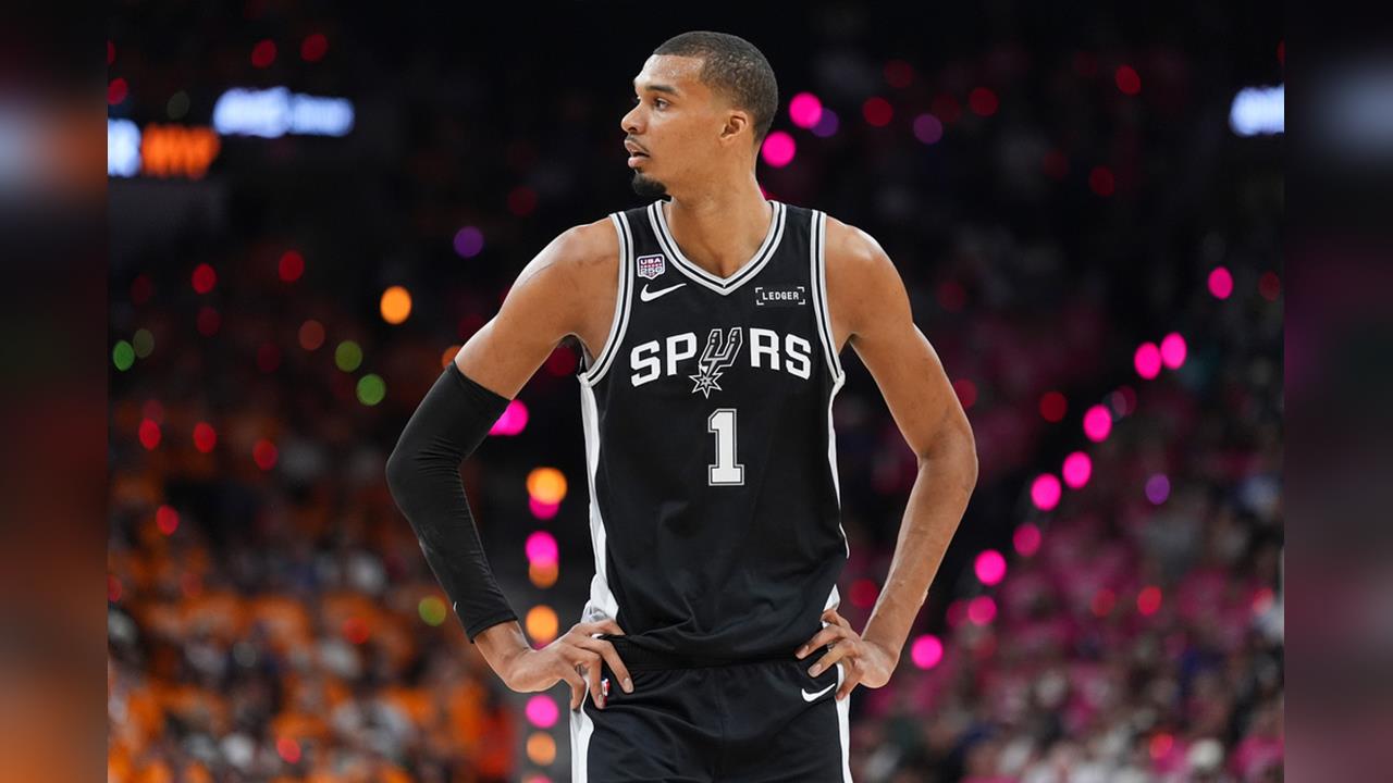 NBA(影)／「斑馬」寫下媲美名人堂傳奇球星紀錄仍不夠！賽後自認表現很糟糕