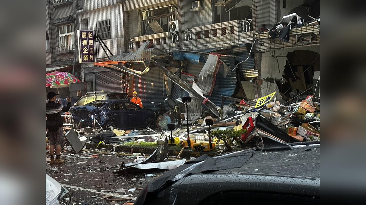 快新聞／新竹凌晨驚天氣爆釀2死2傷！現場宛如戰爭轟炸　高虹安曝最新處理進度