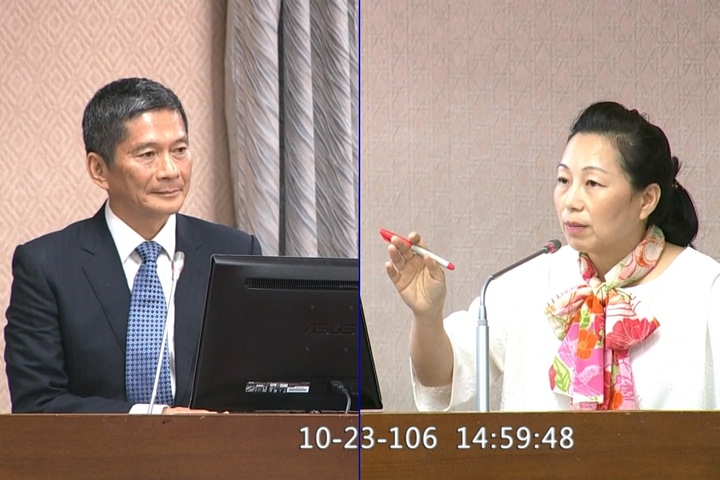 李永得示好握手  徐榛蔚不理轉身離開
