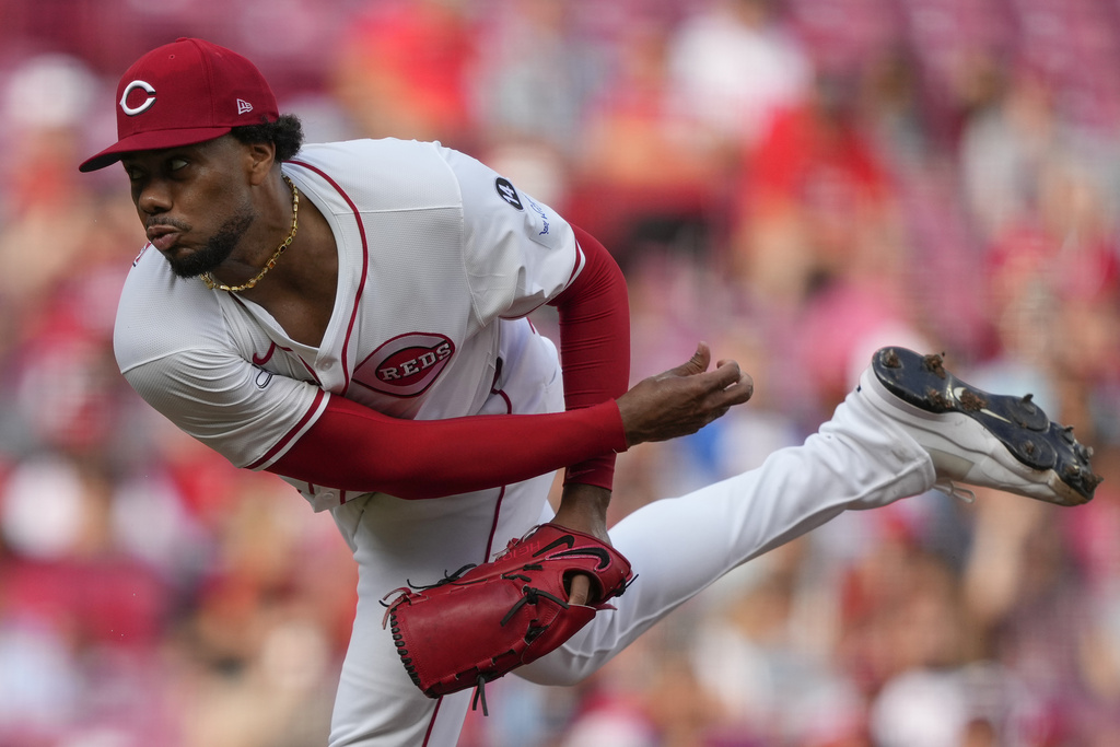MLB(影)／復出首戰威震費城！紅人火球王牌6局無失分還飆近163公里火球