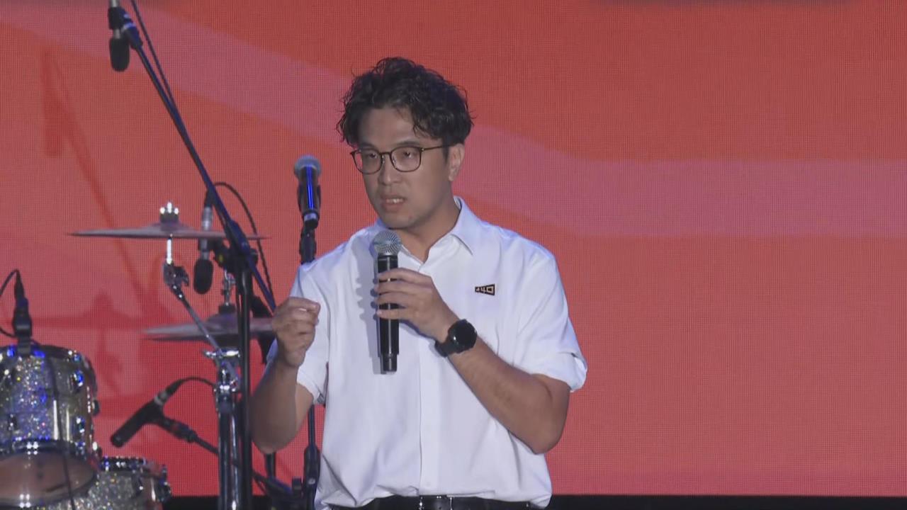快新聞／吸引上萬人按讚！沈伯洋血緣論述談民主自由　媒體人：打動兩代人