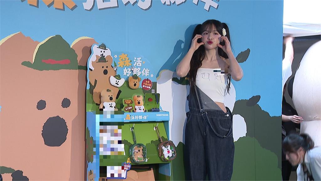 啦啦隊女神李多慧驚喜現身美妝代言　吸引大批粉絲