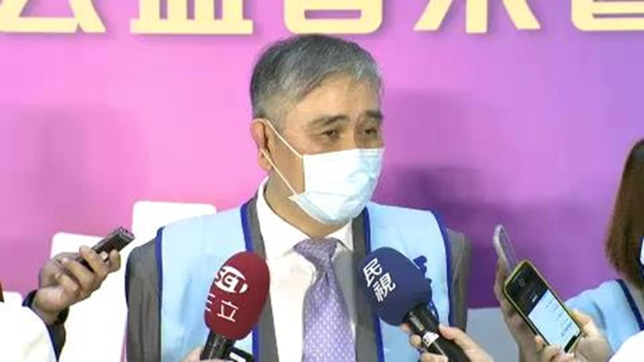 快新聞／王文洋驚傳浴室跌倒！急送台大醫院開刀　出院仍須輪椅代步