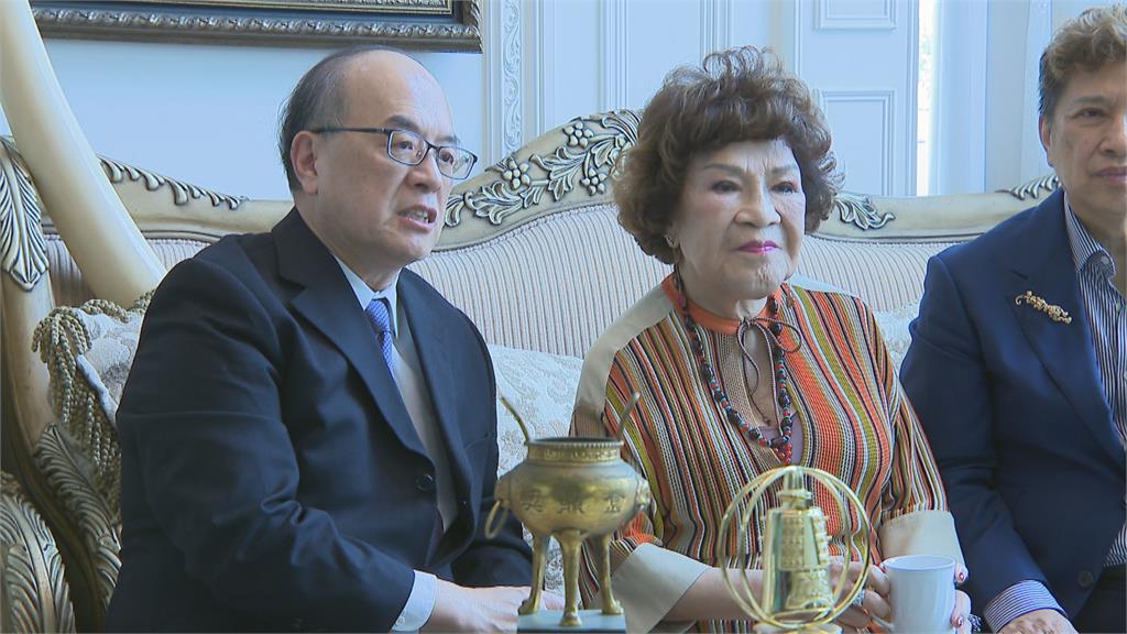 台灣影視活字典！「阿姑」周遊捐3500集作品
