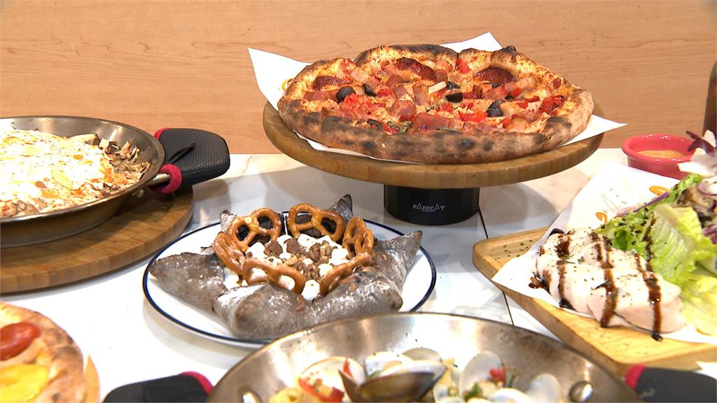 推喜氣造型、限定大餐　Pizza也搶攻年菜商機