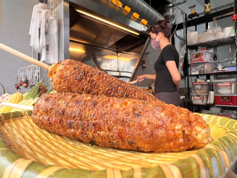 台東隱藏版美食！傳承三代古早味炭烤玉米　在地人力推！