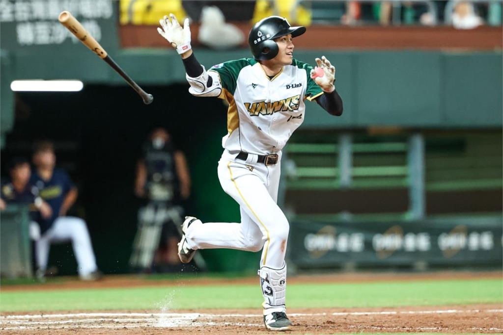 「兄弟剋星」敲生涯首度再見安！雄鷹隊史百勝只差M1