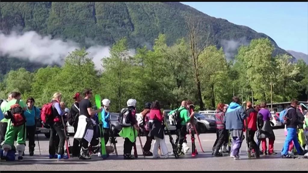 斯洛維尼亞宣告疫情結束 滑雪場大排長龍
