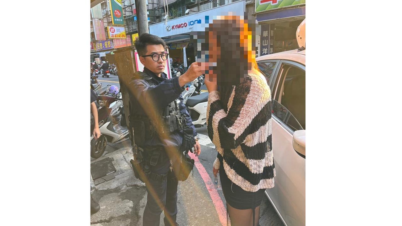 男扮女裝涉毒駕 警逮2人查獲依托咪酯煙彈