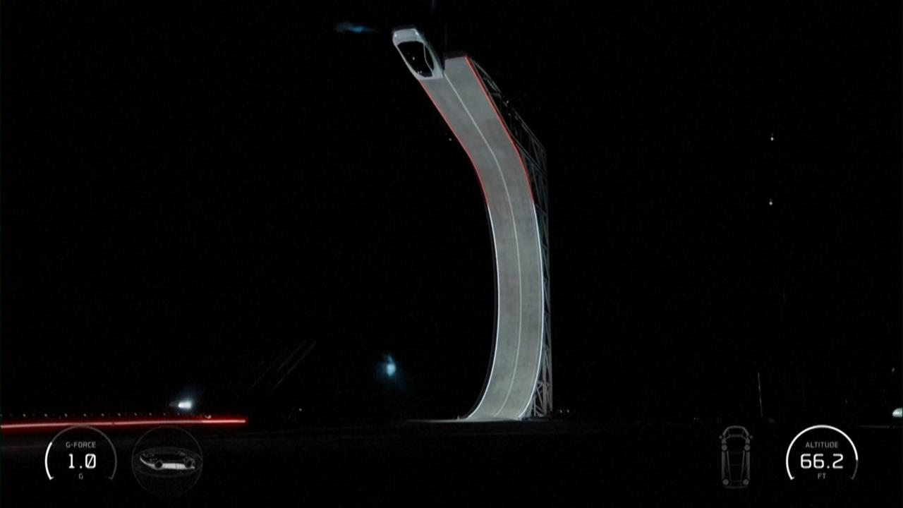 汽車駕照不行？特斯拉飛天跑車門檻　專家：恐須考飛行駕照