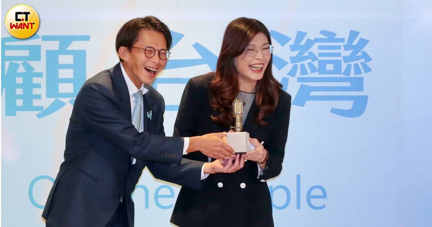 芳心暗許1/白定2026春天攤牌大限 鄭麗文黨職藏心機不甩最後通牒令