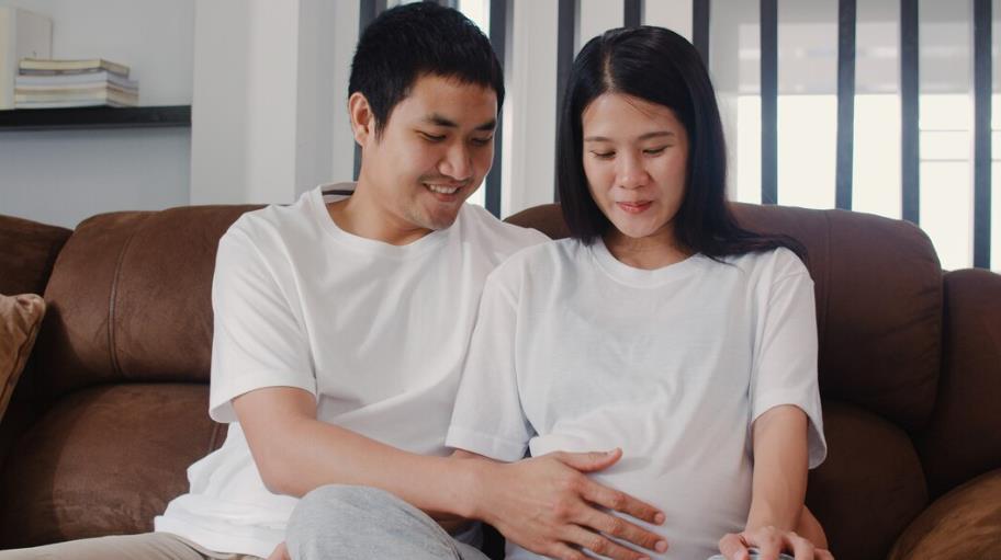 聲音胎教有用嗎？醫師解析三大益處：孕婦選自己喜歡的音樂才是關鍵
