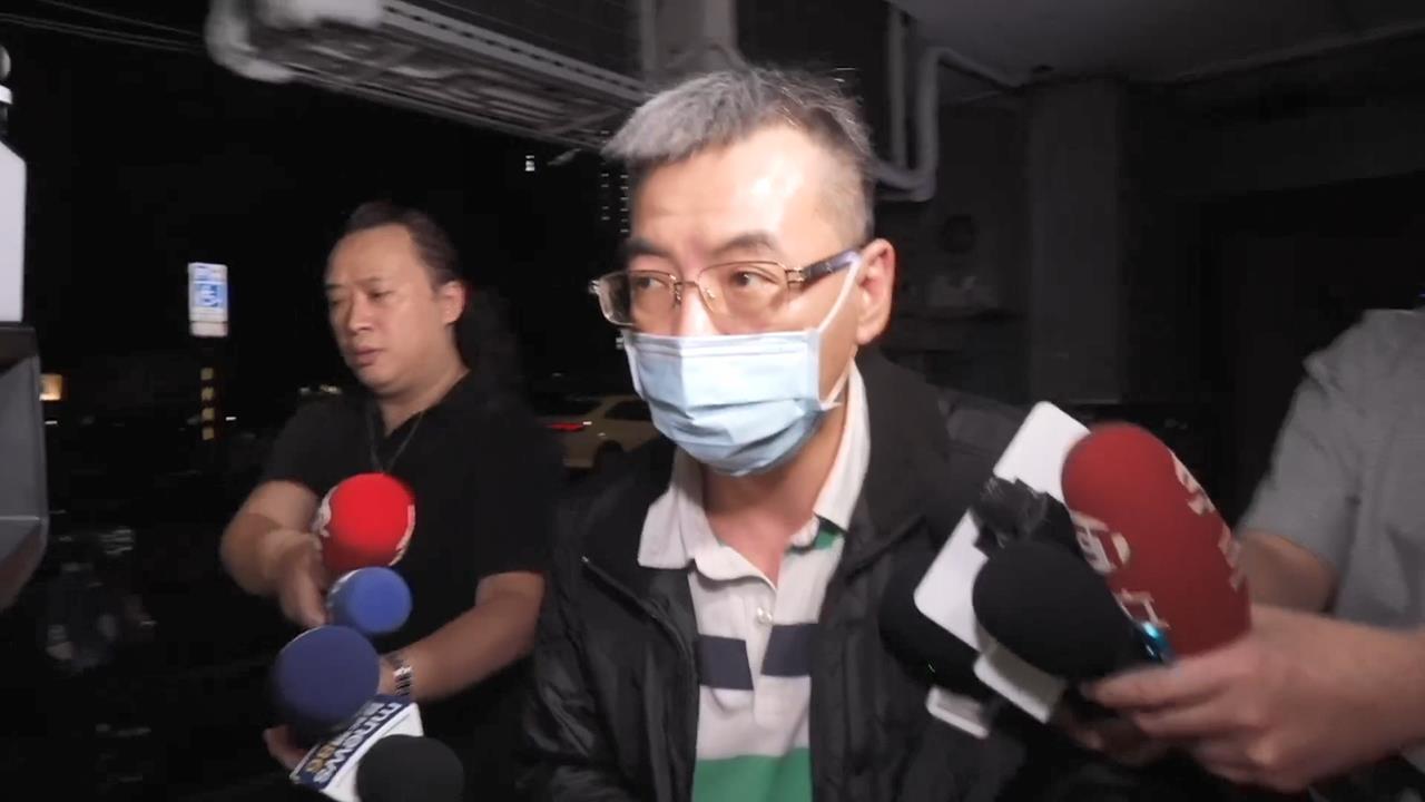 快新聞／嚇壞媽媽！北市頂級月中疑藏針孔　負責人現身：廢線而已