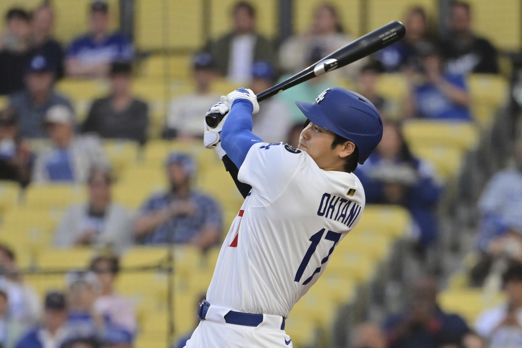 MLB(影)／大谷翔平對運動家首打席開轟　本季第13發全壘打出爐