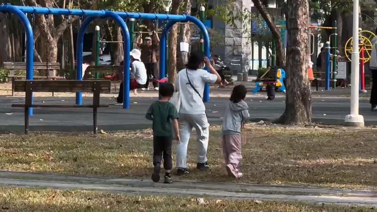 獨／三民公園街友「對女童說猥褻語言」　家長心中警鈴大響！大喊趕人