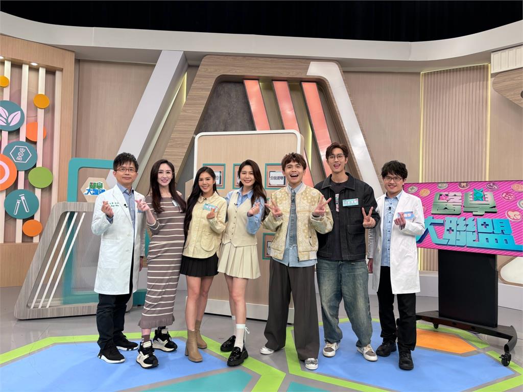 《醫學大聯盟》蔡允潔自稱「行走蚊子吸血包」！保護女兒不被咬