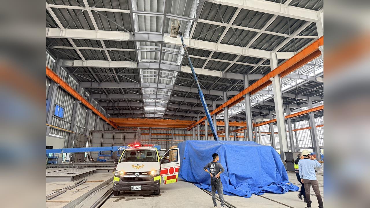 快新聞/南科重大工安事故!47歲工人摔落20公尺高空 失去生命跡象搶救中