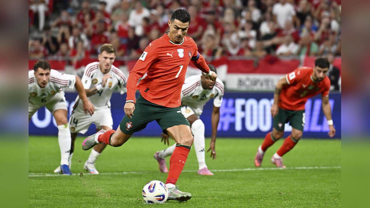 球星C羅資格賽肘擊吞紅牌　恐缺席世界盃葡萄牙首役