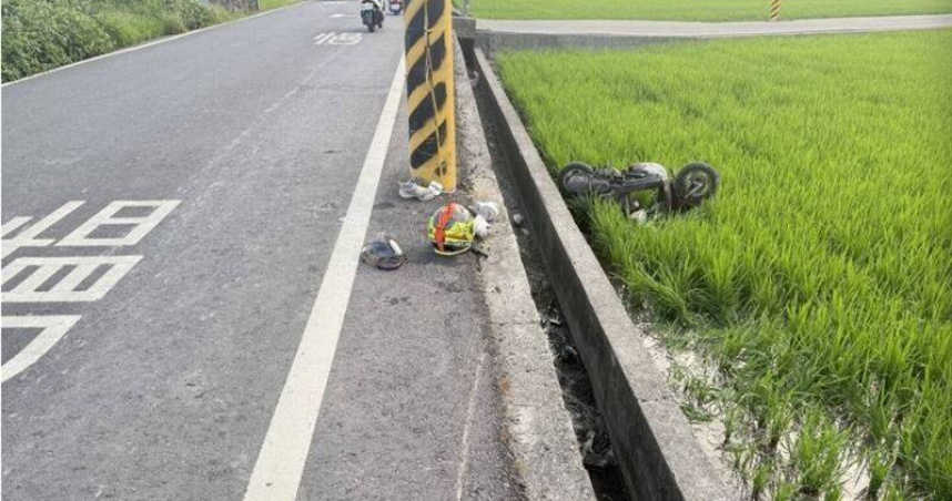 彰化離奇車禍!機車「頭栽地」墜農田釀 阿姨慘死外甥女命危搶救中