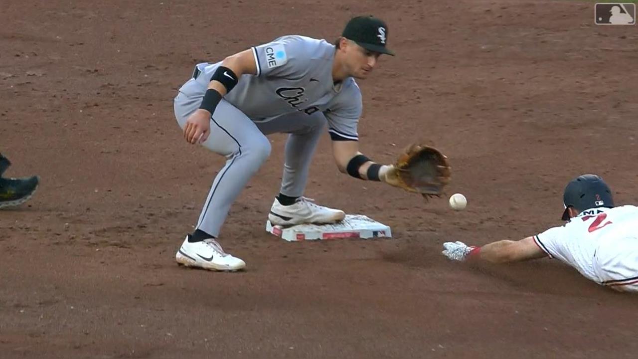 MLB(影)/連兩次3-6才完成「不算雙殺的雙殺」!白襪演出54年來罕見守備