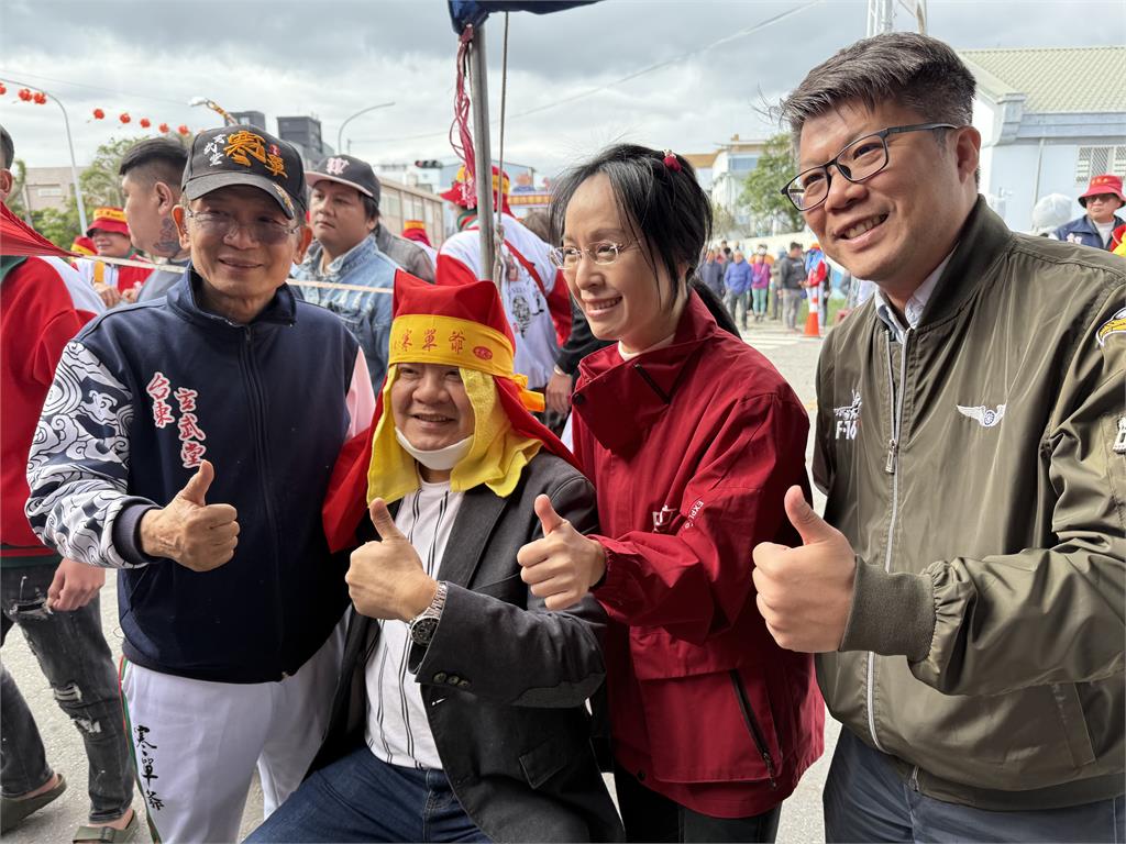 快新聞／歡慶元宵蹽落去！莊瑞雄肉身體驗「炮炸寒單爺」　親曝震撼感受