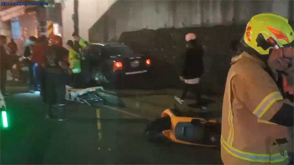 快新聞／基隆爆嚴重車禍！　駕駛「這動作」害5人受傷送醫