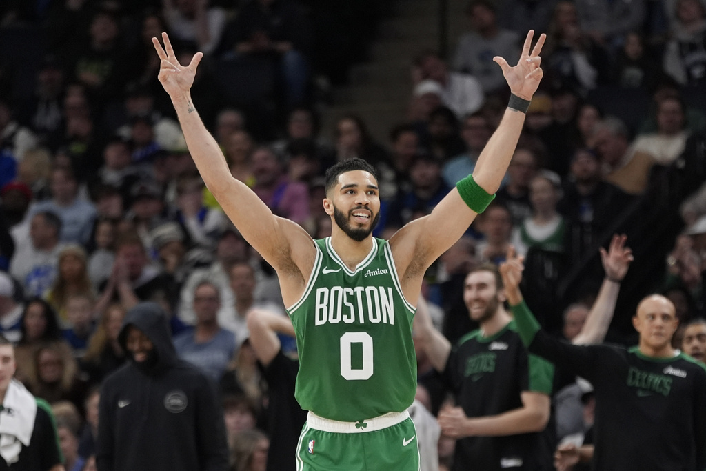 NBA(影)／人手短缺塞爾提克客場挑戰灰狼　Tatum準大三元率球隊獲勝