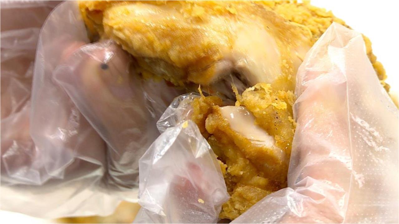 台東物價刷新三觀?他曝自助餐雞腿「1支100元」掀網2派激戰