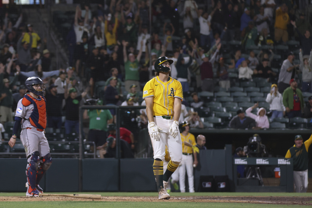 MLB(影)／運動家超狂菜鳥技驚全場!　四天內兩度轟出再見全壘打