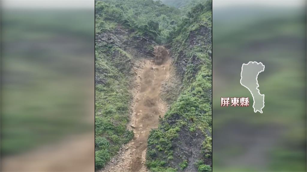 雨炸屏東來義鄉 山坡土石崩落宛如瀑布