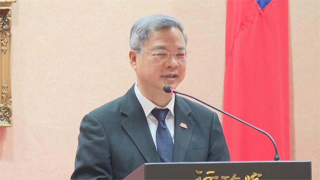 快新聞/效力政院逾6年!龔明鑫「畢業了」 坦言:某些部門預算砍到見骨