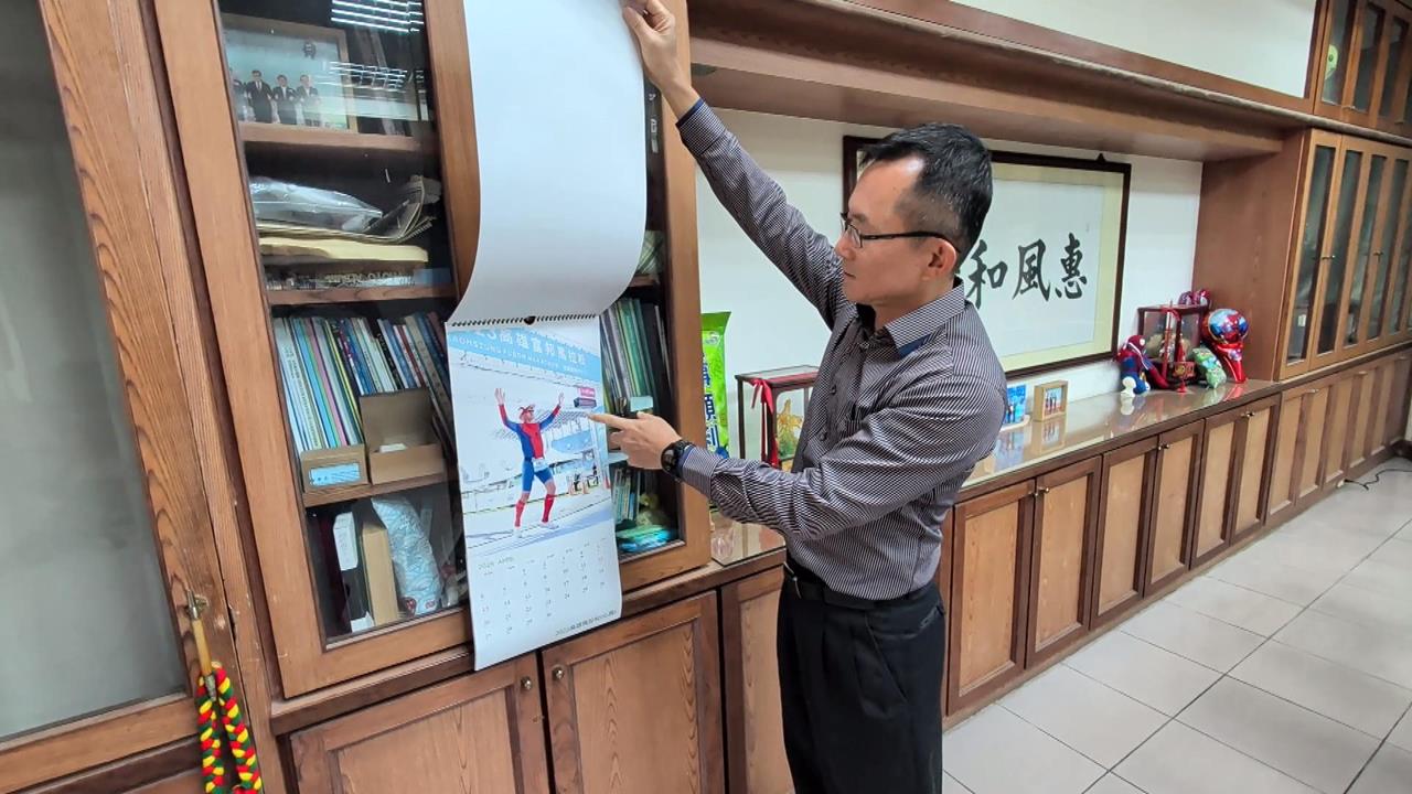 蜘蛛人校長跑馬拉松14年　完成百馬、傳遞持之以恆精神