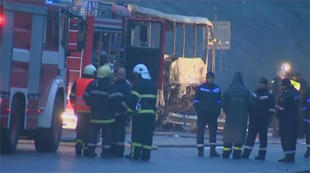 保加利亞驚傳巴士火燒車 至少45人死亡