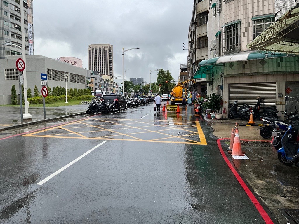 高雄高中生「未做一事」遭撞傷　還得吃罰單