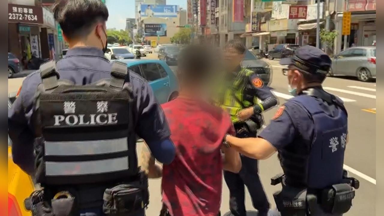 肇事撞3車踩油門燒胎　駕駛唾液檢測快篩陽性