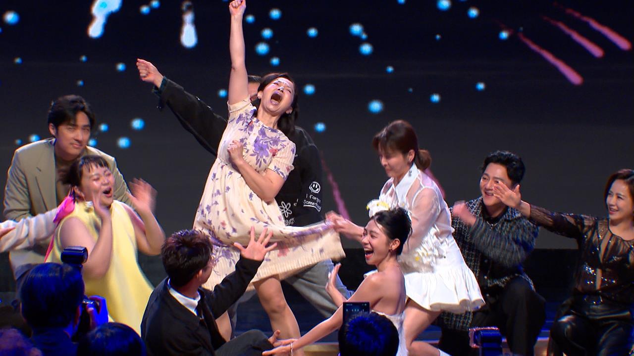 馮凱最新八點檔大戲23號開播 ''阿姑''周遊現身首映會