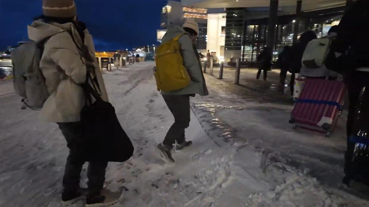 快新聞/砸21萬赴挪威追極光 行李竟不知去向!旅客:一套衣服穿12天 花錢活受罪