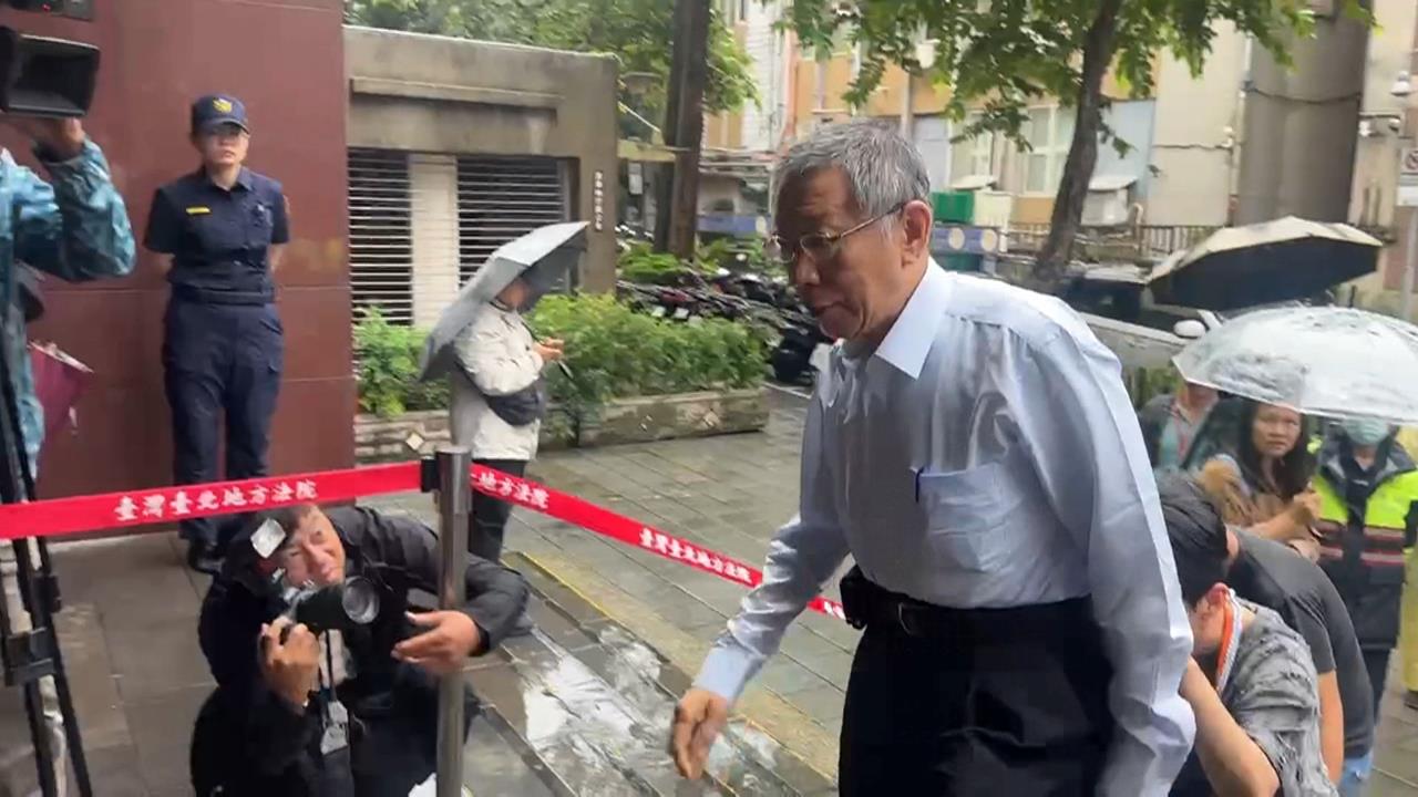 京華城案／張景森作證發文喊話柯　「把那個狗仔頭關在家裡管好」