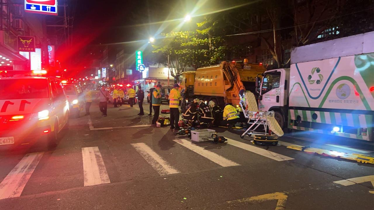快新聞／桃園龜山回收車追撞垃圾車　1死5傷