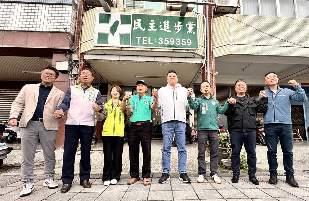 快新聞／民進黨創黨黨員蕭國書參戰「台東大武鄉長」補選　高喊：老將心不老