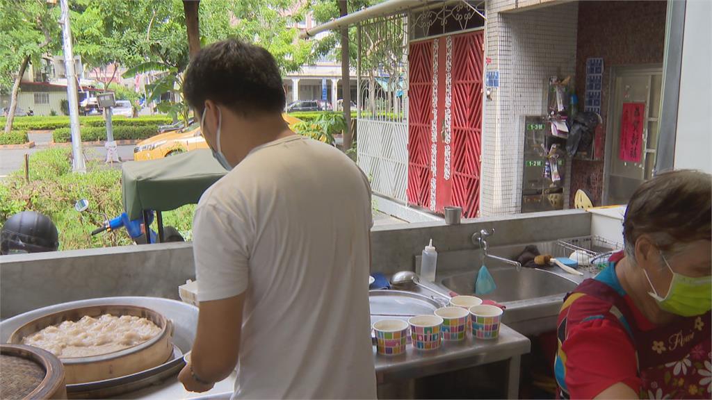 老闆娘家鄉學藝鳳山開店　在地深耕40年養大3小孩