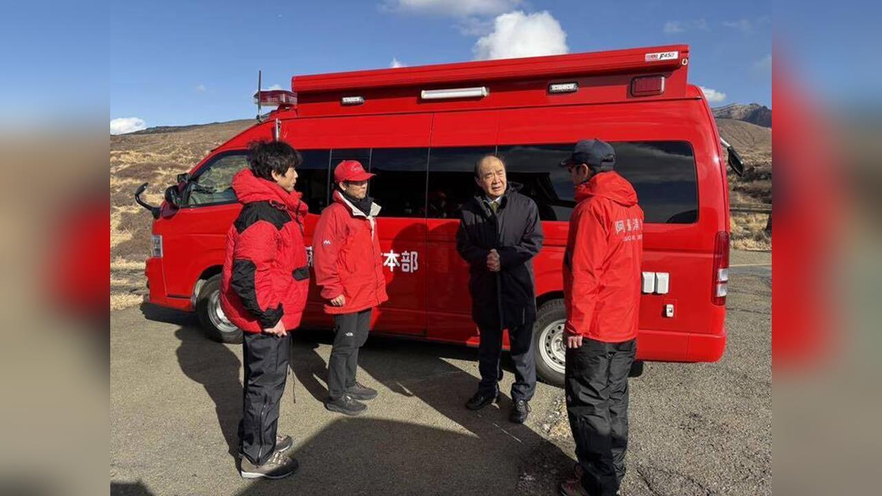 快新聞／熊本阿蘇市長宣布「參觀火山口活動暫停」　直到失聯乘客獲救才開放